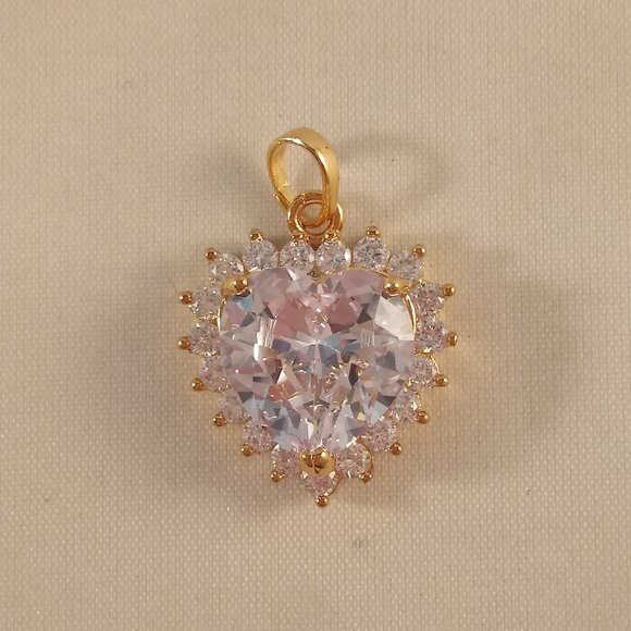 18K Yellow Gold Plated Heart Shape Full Crystal Diamond Zircon Necklace Pendant - Picture 2 of 5